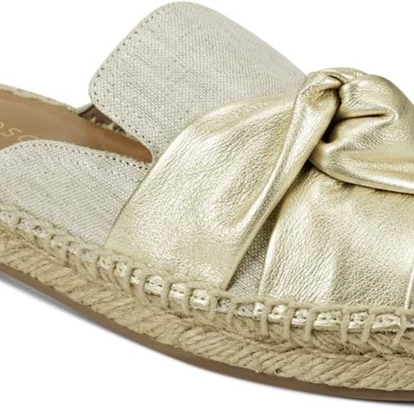 Aerosoles Women's Oakfield Mule - Picture 2 of 6